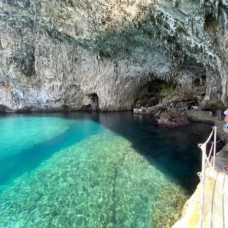 Casa Alba Castro Salento 度假居 *