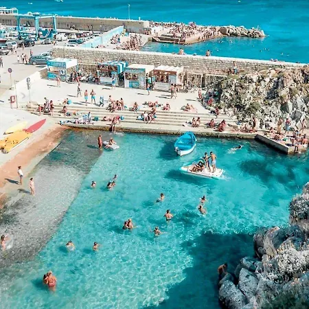 Holiday home Casa Alba Castro Salento *